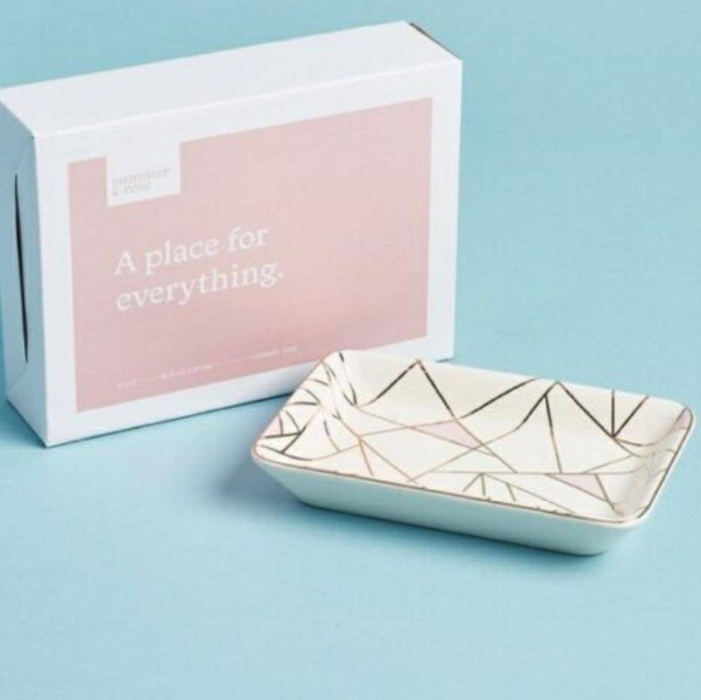 🪴2 For $20🪴Summer & Rose A Place For Everything Ceramic Trinket Dish Pink Gold